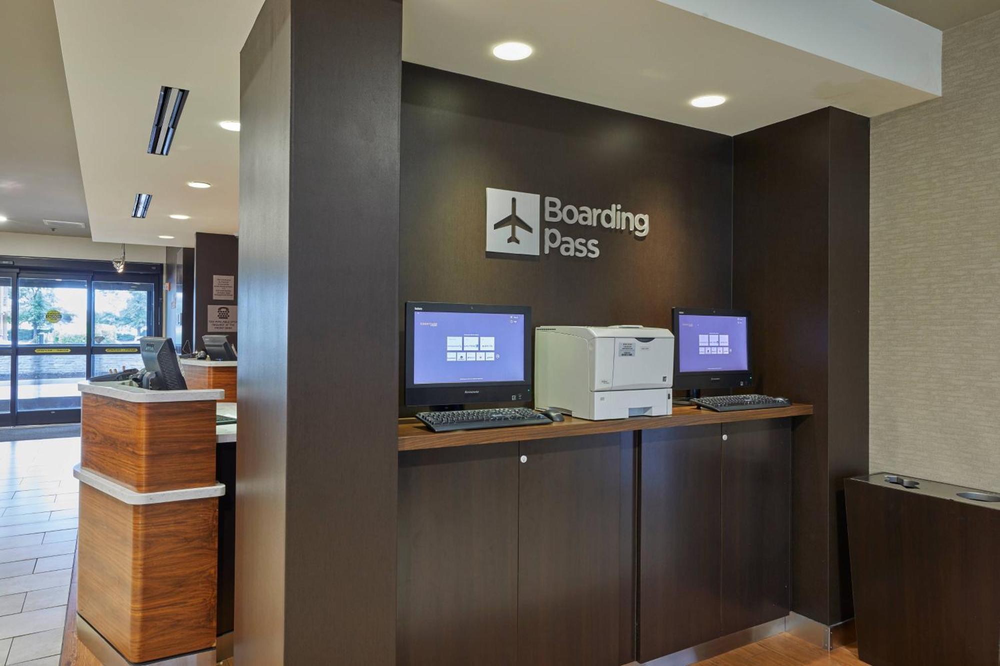 Courtyard By Marriott Eugene Springfield Hotel Екстериор снимка