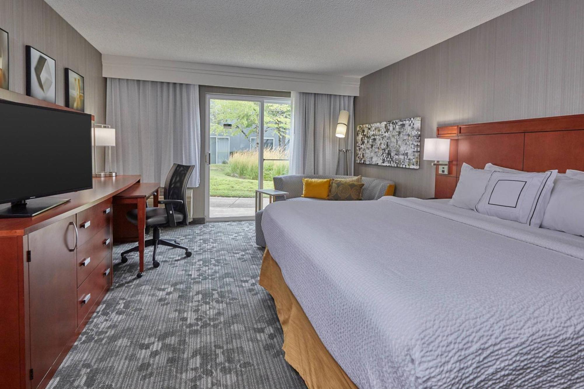Courtyard By Marriott Eugene Springfield Hotel Екстериор снимка