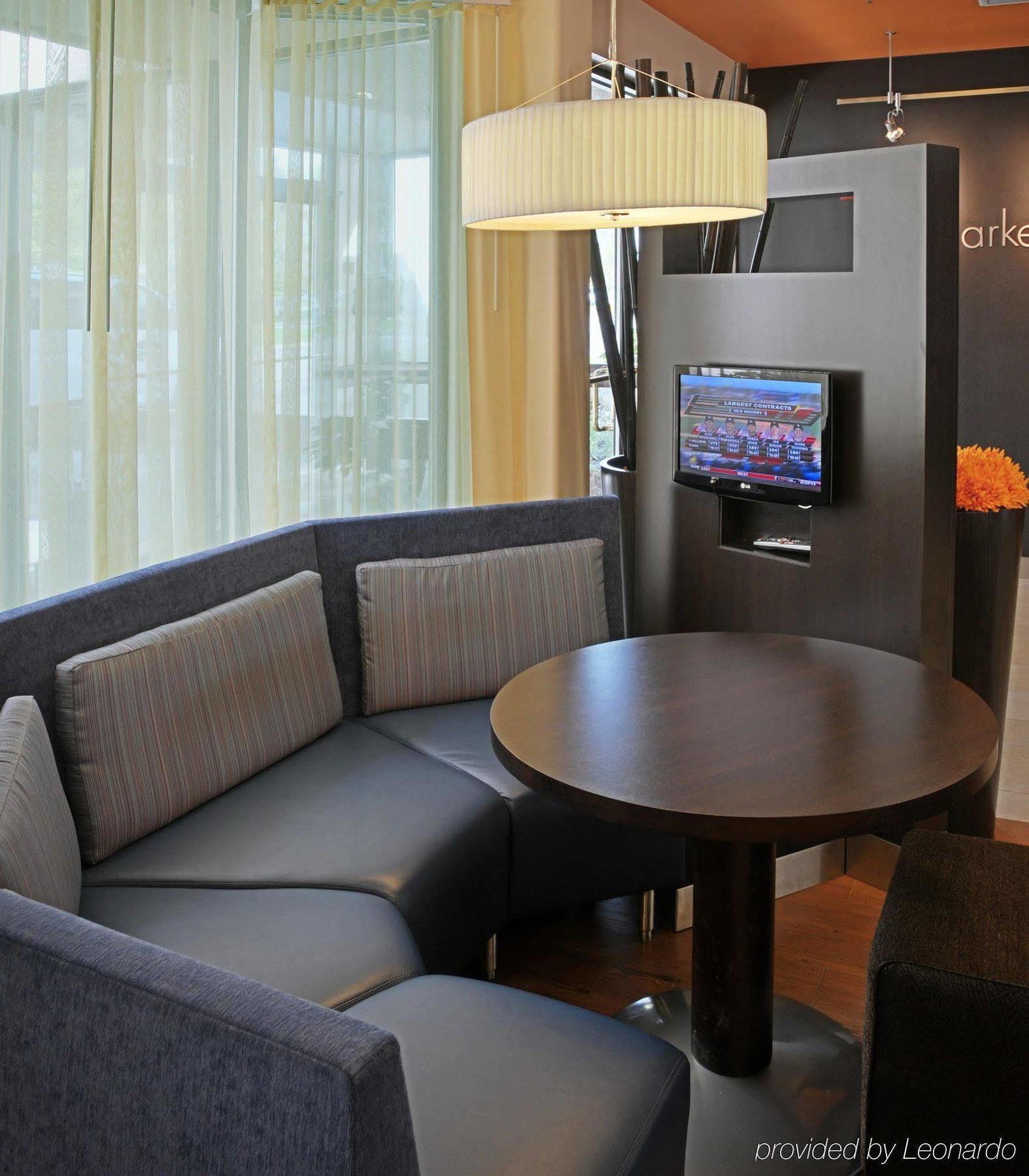 Courtyard By Marriott Eugene Springfield Hotel Екстериор снимка