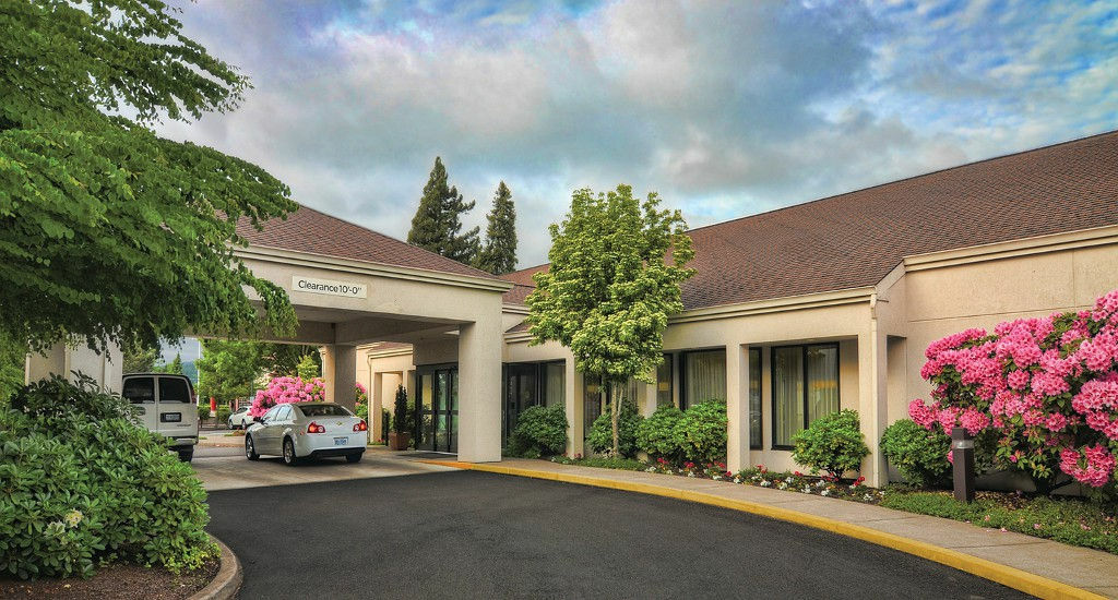 Courtyard By Marriott Eugene Springfield Hotel Екстериор снимка